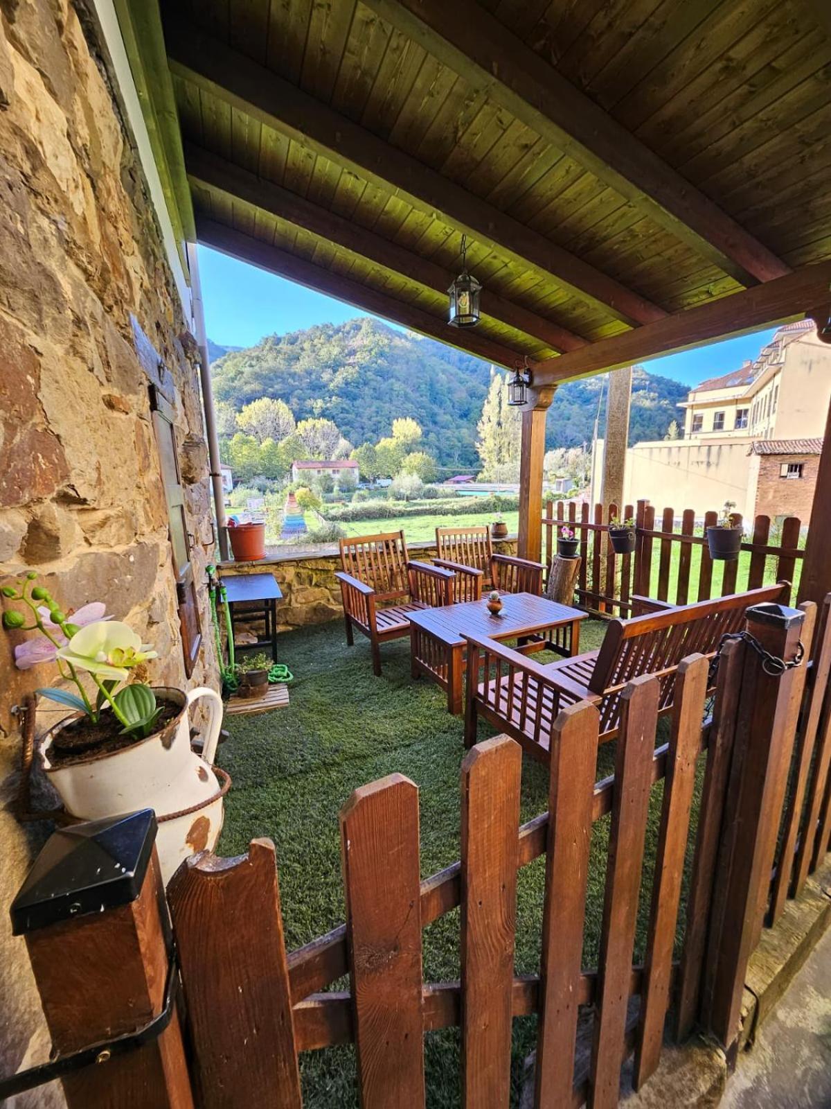 Casita Con Encanto Collanzo Esterno foto