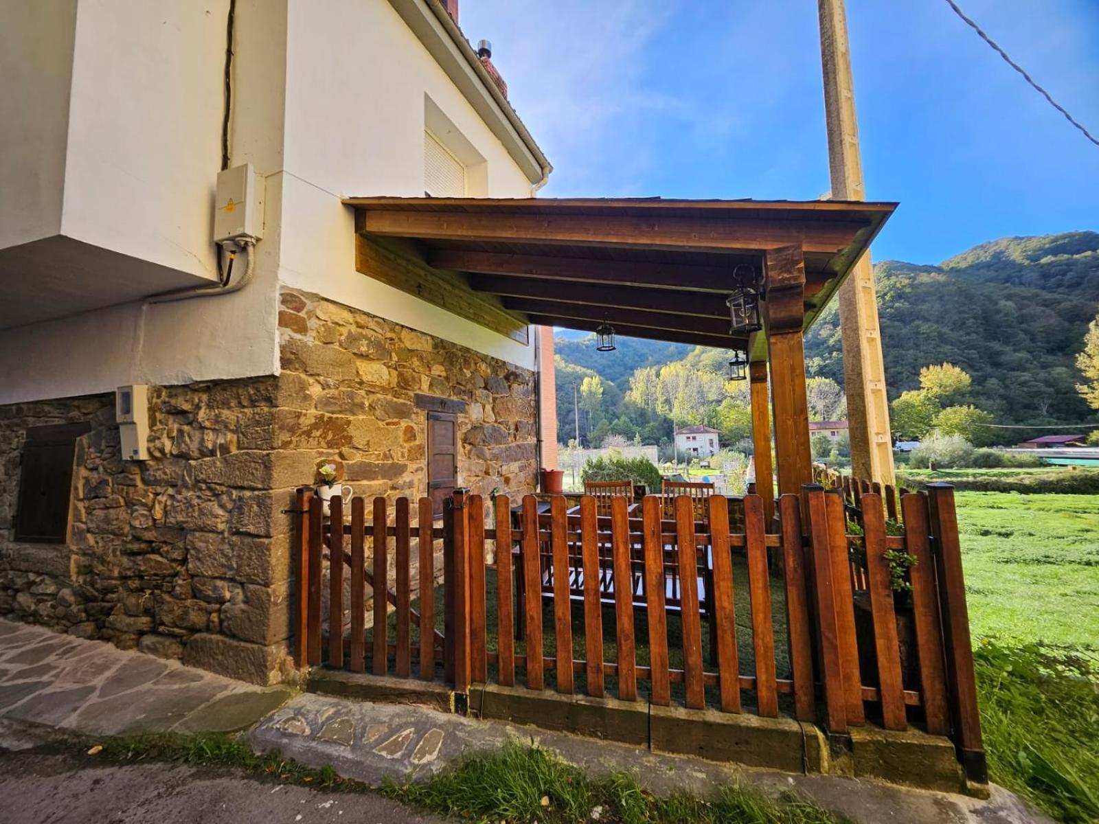 Casita Con Encanto Collanzo Esterno foto